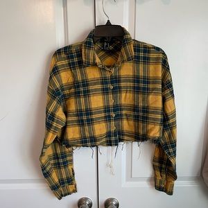 Forever 21 Distressed Cropped Flannel
